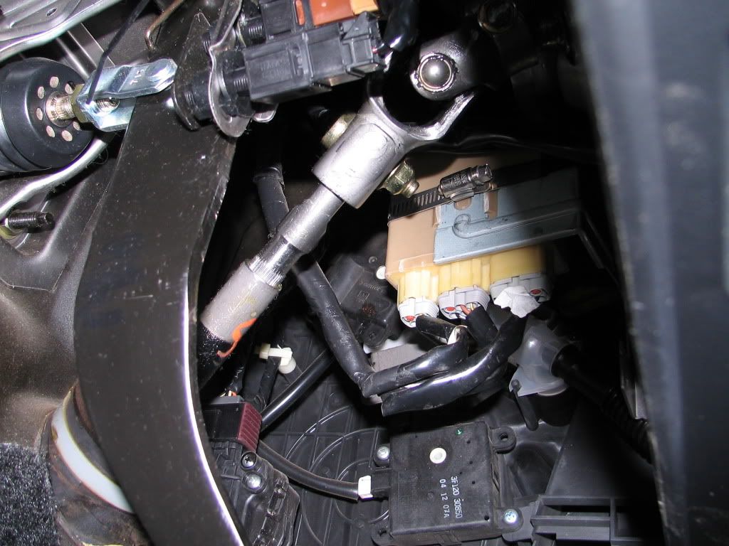 Nissan altima drl module location